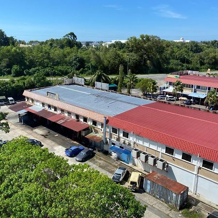The Lanes Hotel Tutong Ngoại thất bức ảnh