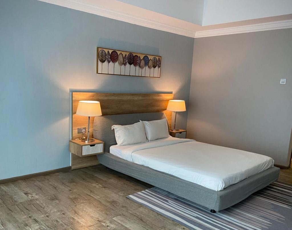 The Lanes Hotel Tutong Ngoại thất bức ảnh