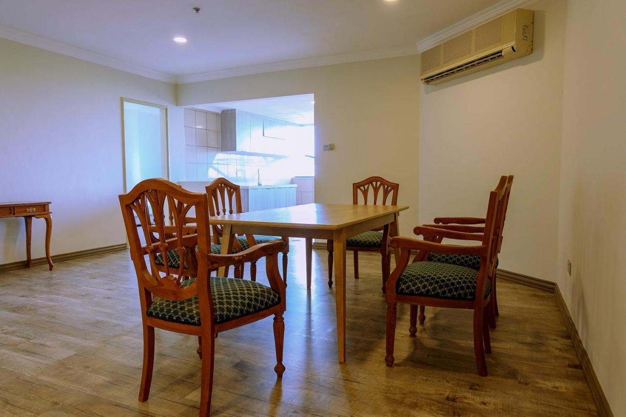 The Lanes Hotel Tutong Ngoại thất bức ảnh