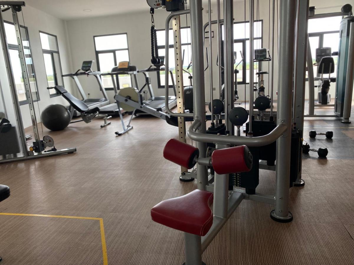The Lanes Hotel Tutong Ngoại thất bức ảnh